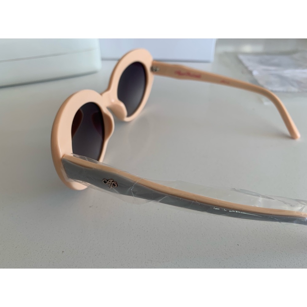 ✨HP ✨Linda Farrow Agent Provocateur Oval Sunglasses - Picture 12 of 14